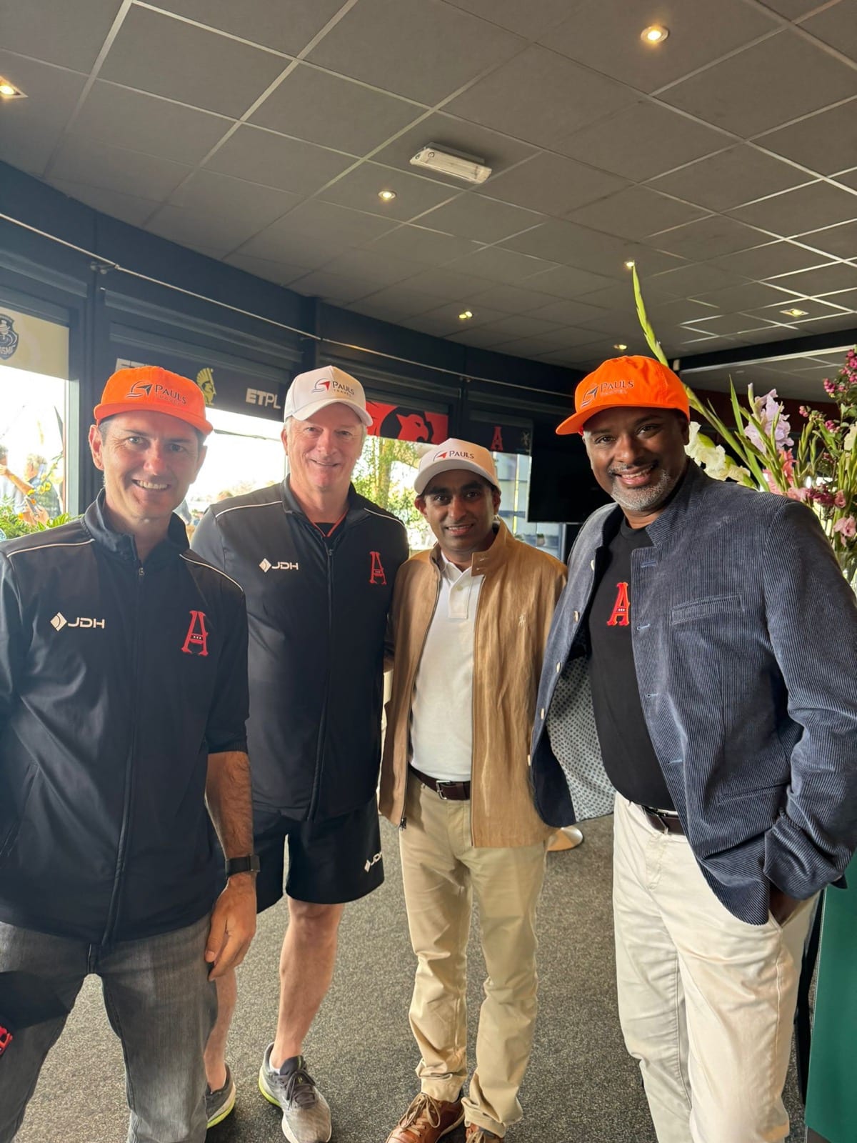 Paul with Amsterdam Flames co-owners Steve Waugh, Jamie Dwyer and Tim Thomas.